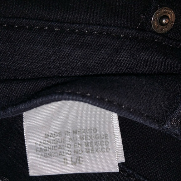 Levi’s Jeans - Picture 3 of 4